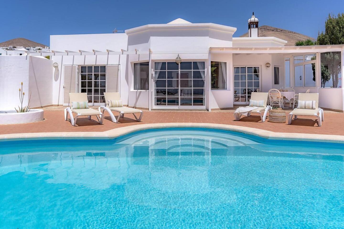 Amazing 3 Bedroom Ocean View With Pool Tías Exteriör bild